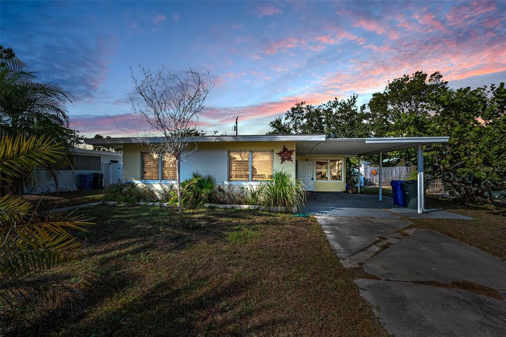 2476 Coronado Way Dunedin, FL 34698 - Photo 1 of 81