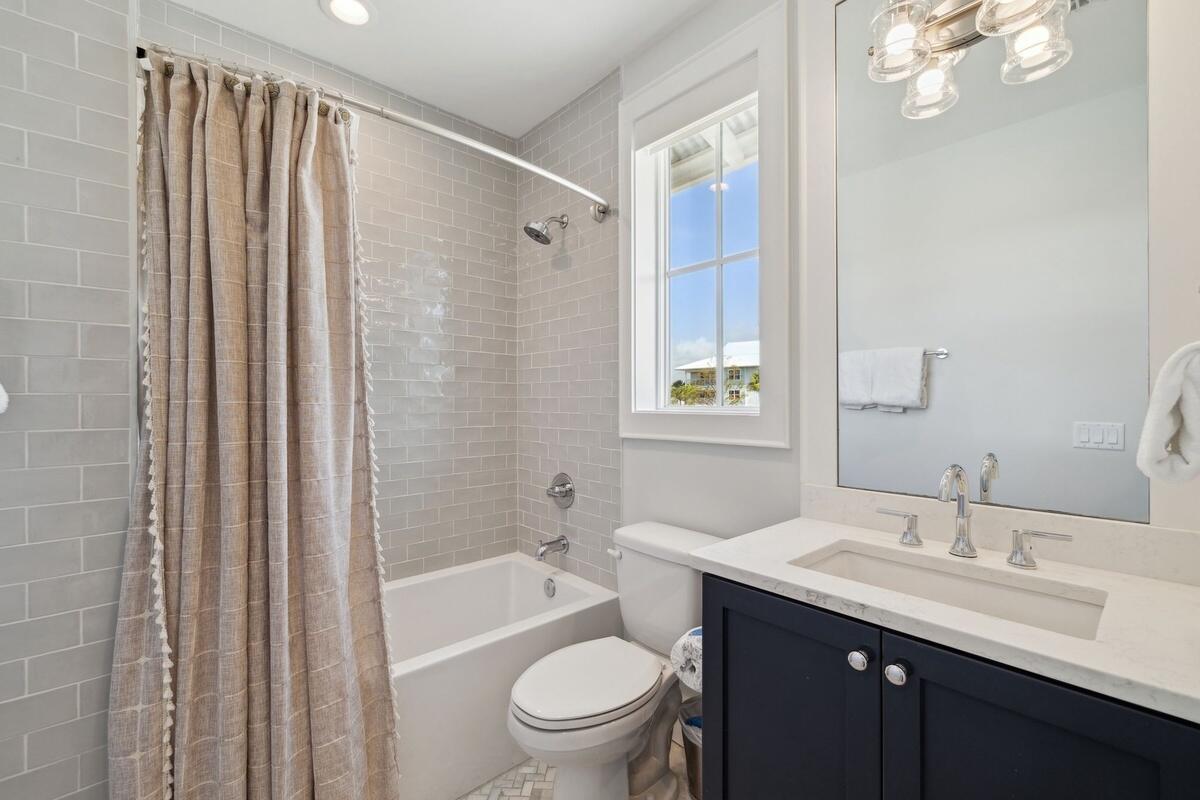 138 Chivas Lane Santa Rosa Beach, FL 32459 - Photo 61 of 67 Carriage House Bathroom