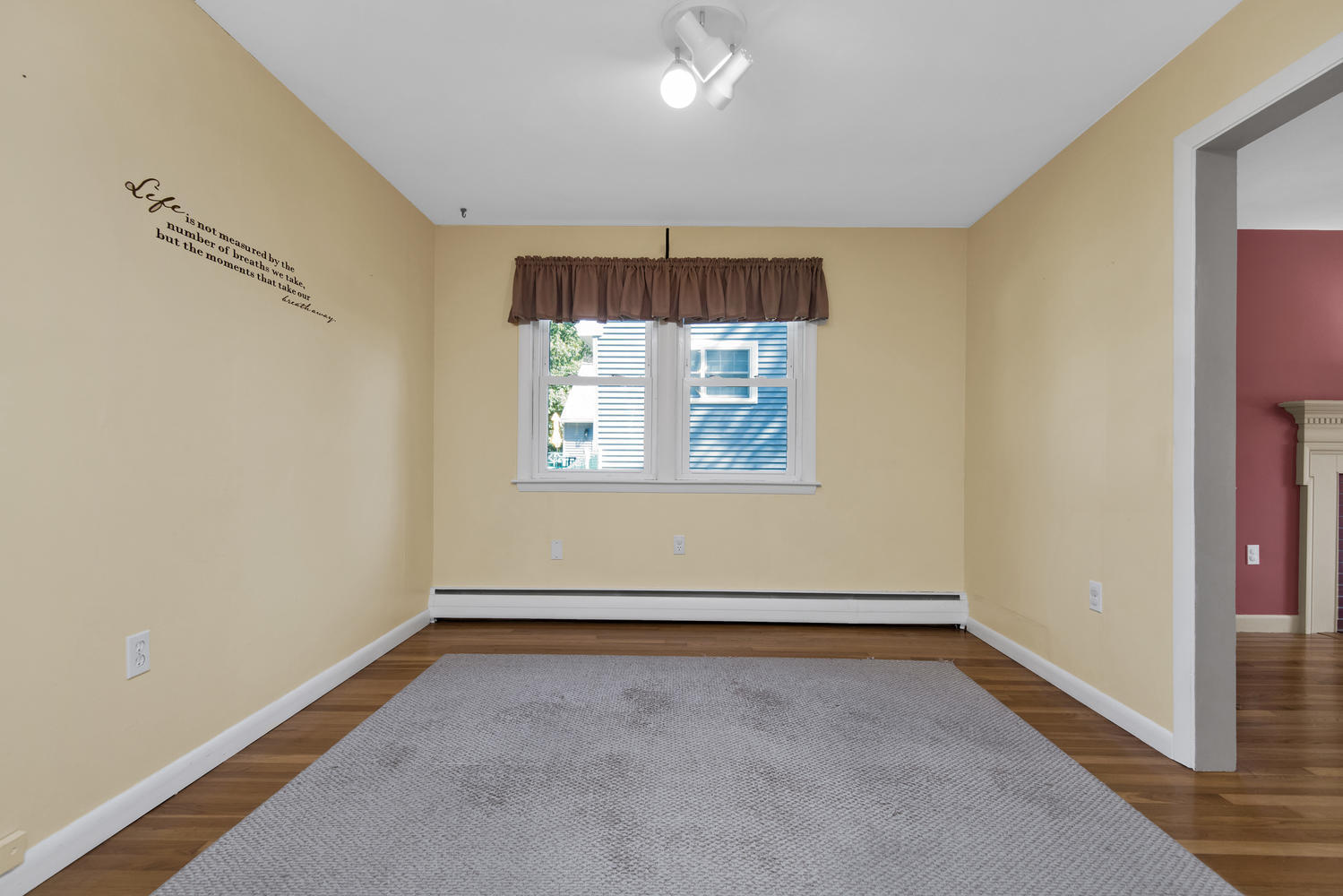 52 Summit Park Avenue Portland, ME 04103 - Photo 10 of 43 Dining room