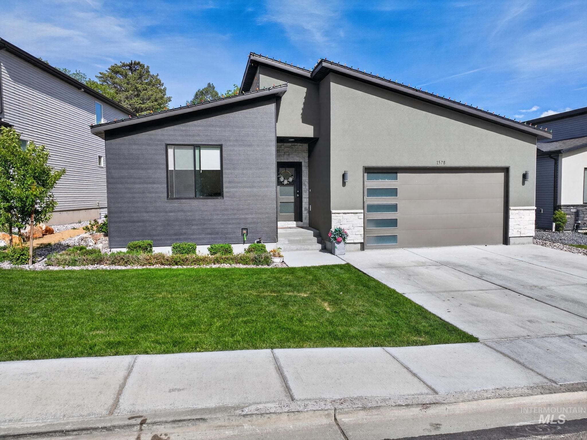 1578 Surprise Valley Road Pocatello, ID 83201 - Photo 1 of 50
