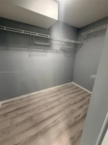 $1,950 | 2350 Northeast 135th Street, Unit 1509, North Miami, FL 33181