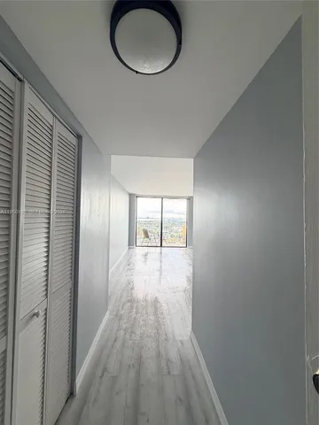 $1,950 | 2350 Northeast 135th Street, Unit 1509, North Miami, FL 33181