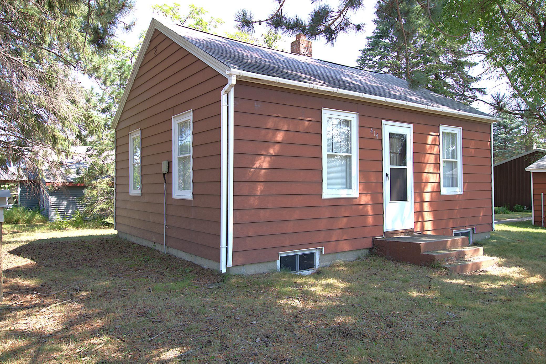 414 Cleveland Street Southwest Staples, MN 56479 - Photo 1 of 16 Gallery Image 1