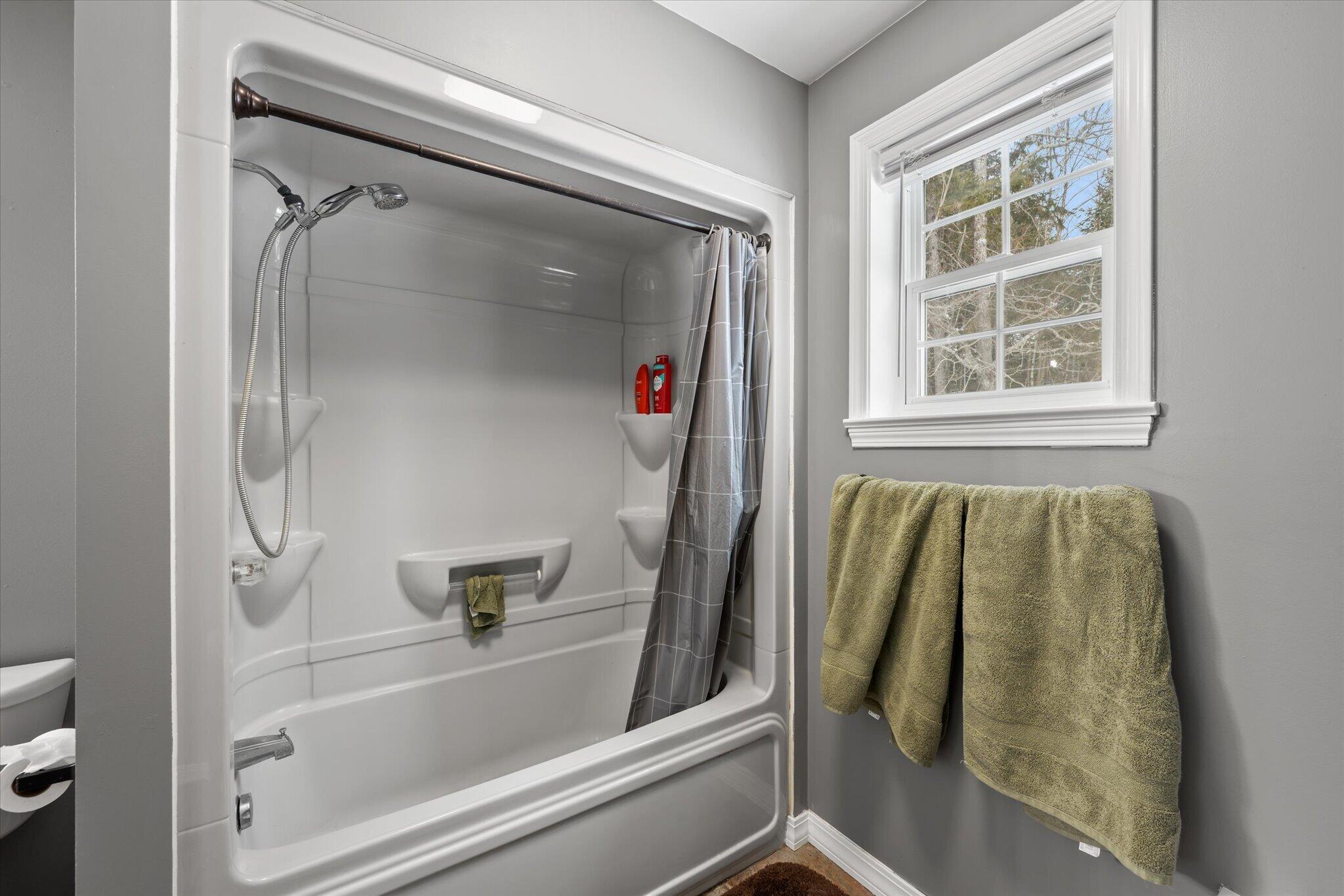 106 Woodfield Way Ellsworth, ME 04605 - Photo 26 of 57 26-Primary Bathroom
