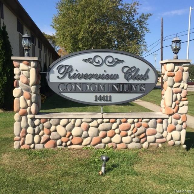 14411 Pennsylvania Road Riverview, MI 48193 - Photo 1 of 5 IMG_1935.JPG