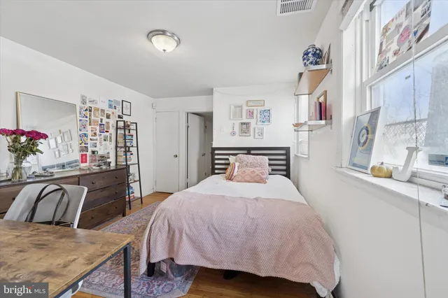 $4,500 | 3641 Warren Street, Philadelphia, PA 19104