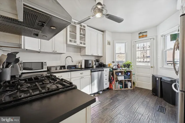 $4,500 | 3641 Warren Street, Philadelphia, PA 19104