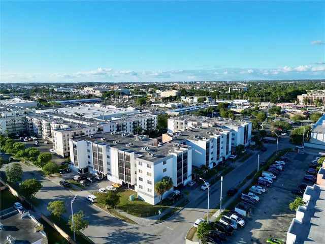 $255,000 | 4670 West 13th Lane, Unit 309, Hialeah, FL 33012