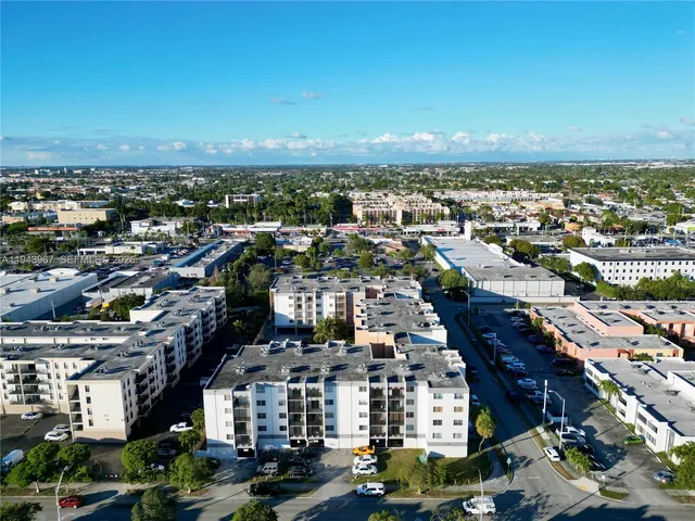 $255,000 | 4670 West 13th Lane, Unit 309, Hialeah, FL 33012