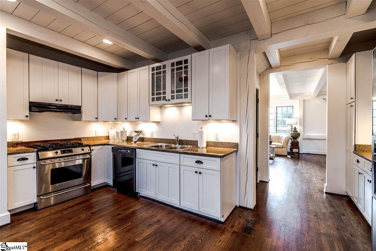 324 East Parkins Mill Road Greenville, SC 29607 - Photo 11 of 36