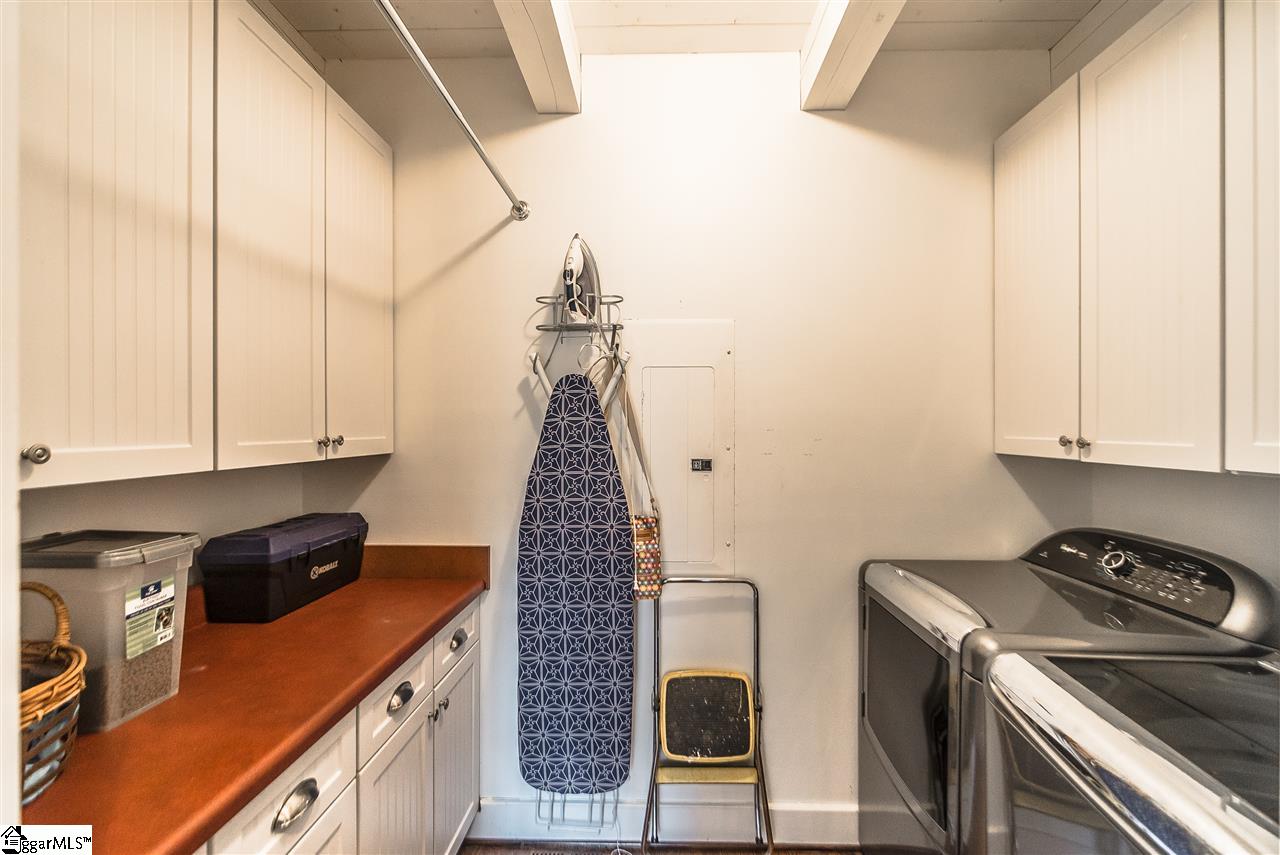 324 East Parkins Mill Road Greenville, SC 29607 - Photo 24 of 36 Just outside 1st floor Master