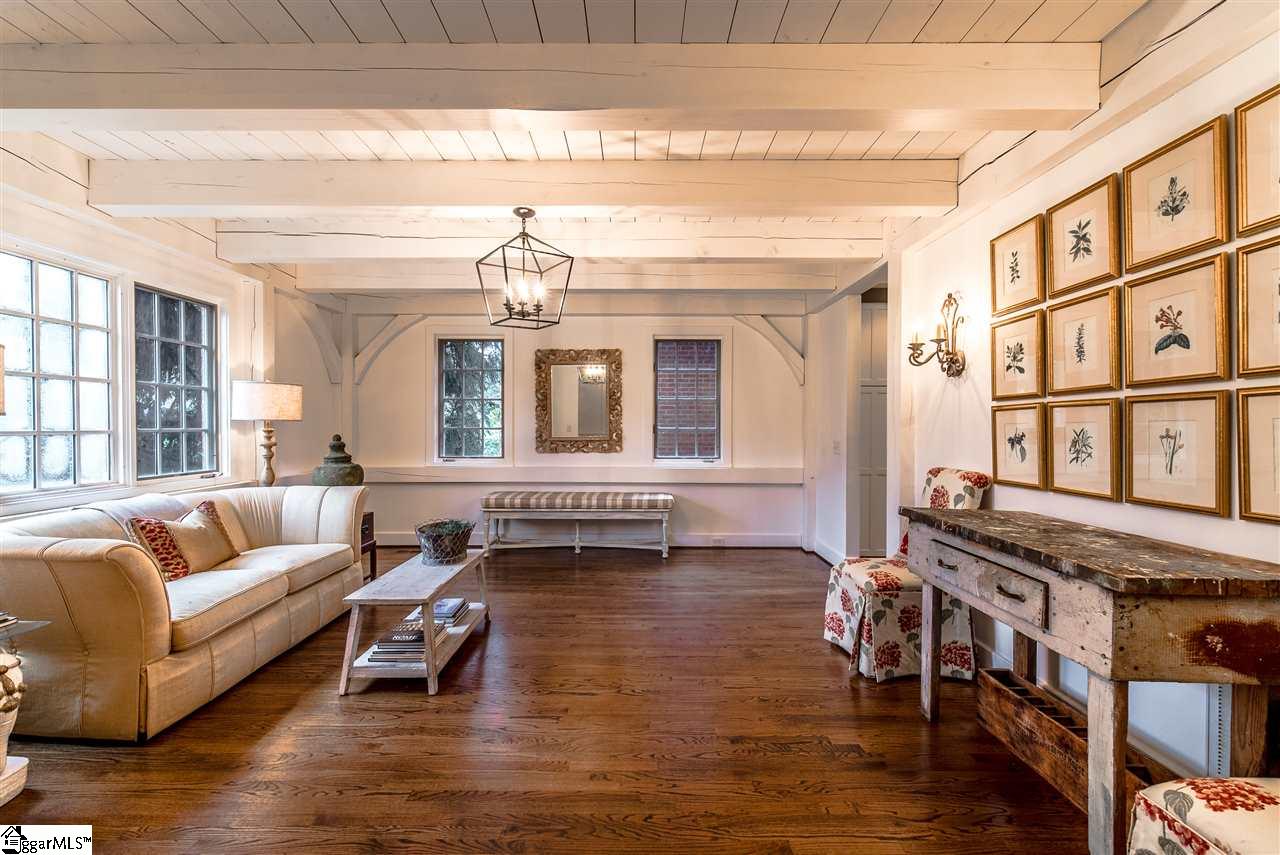 324 East Parkins Mill Road Greenville, SC 29607 - Photo 9 of 36