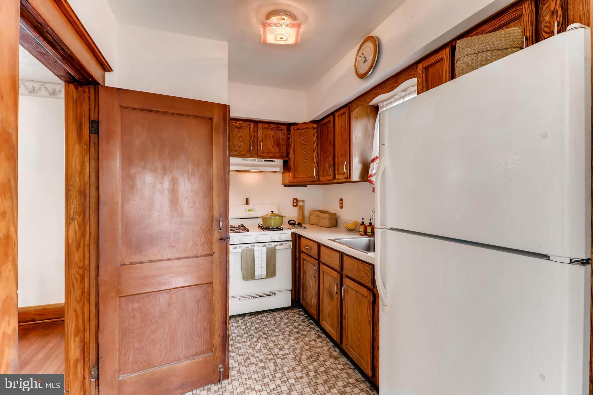 7712 Philadelphia Road Baltimore, MD 21237 - Photo 12 of 30 Kitchen