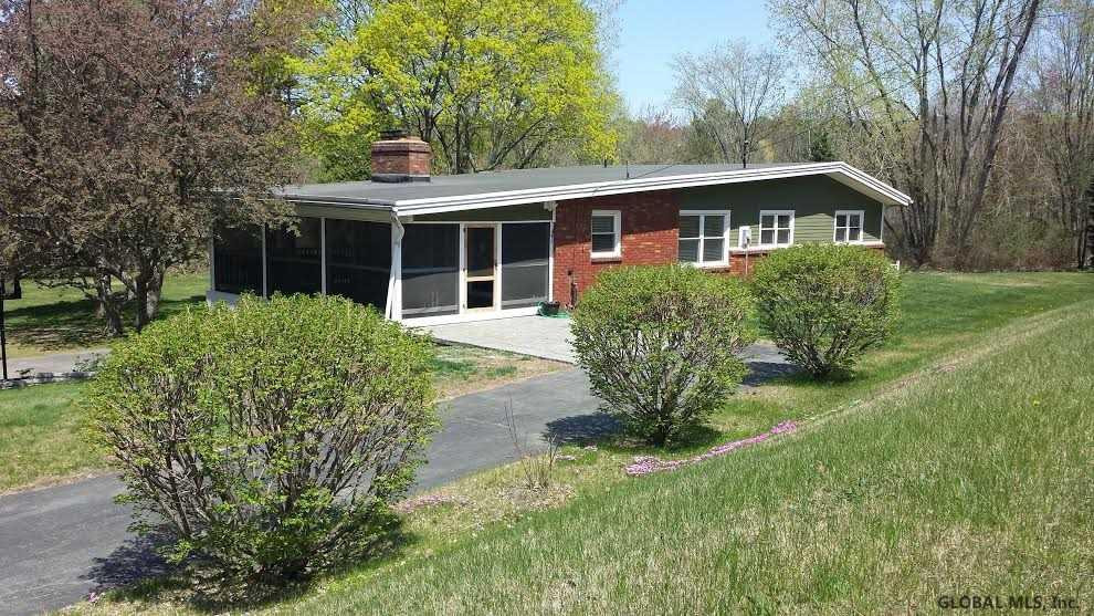 2 Walter Road Brunswick, NY 12180 - Photo 3 of 24 Photo 3