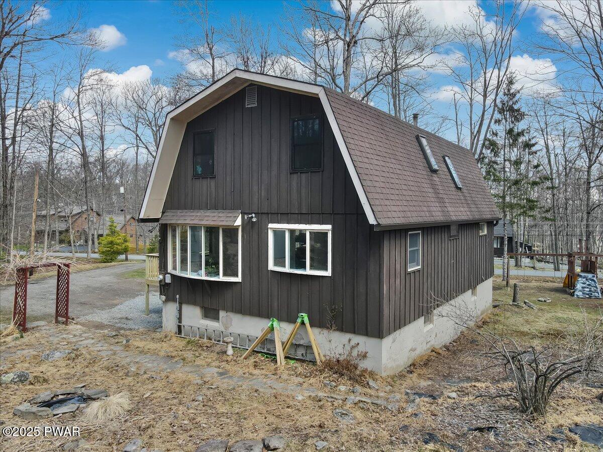 129 Meadowbrook Road Tafton, PA 18464 - Photo 47 of 69 66-Photo Apr 15 2025- 11 32 21 AM