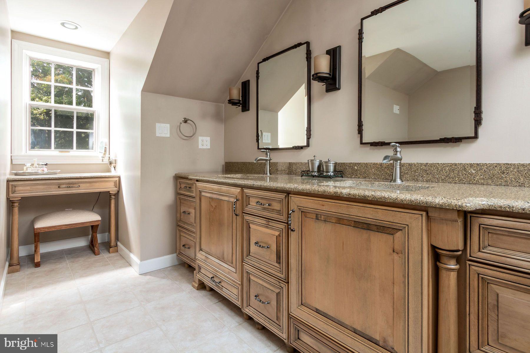 3117 Holicong Road Doylestown, PA 18902 - Photo 13 of 31 Gallery Image 13
