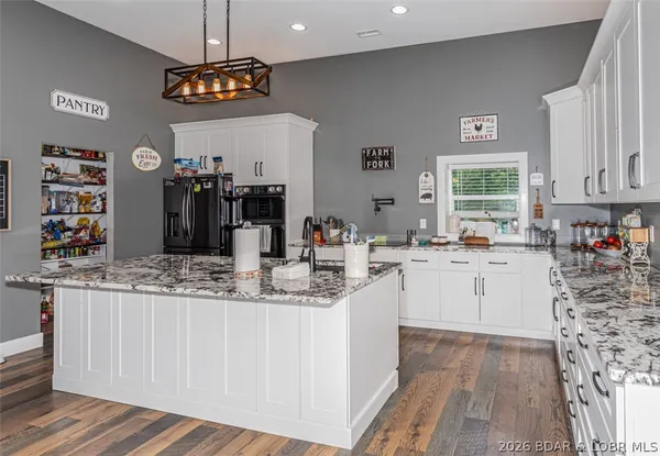 $349,900 | 30496 Stonehaven Drive, Warsaw, MO 65355