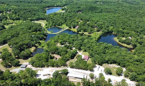 $349,900 | 30496 Stonehaven Drive, Warsaw, MO 65355