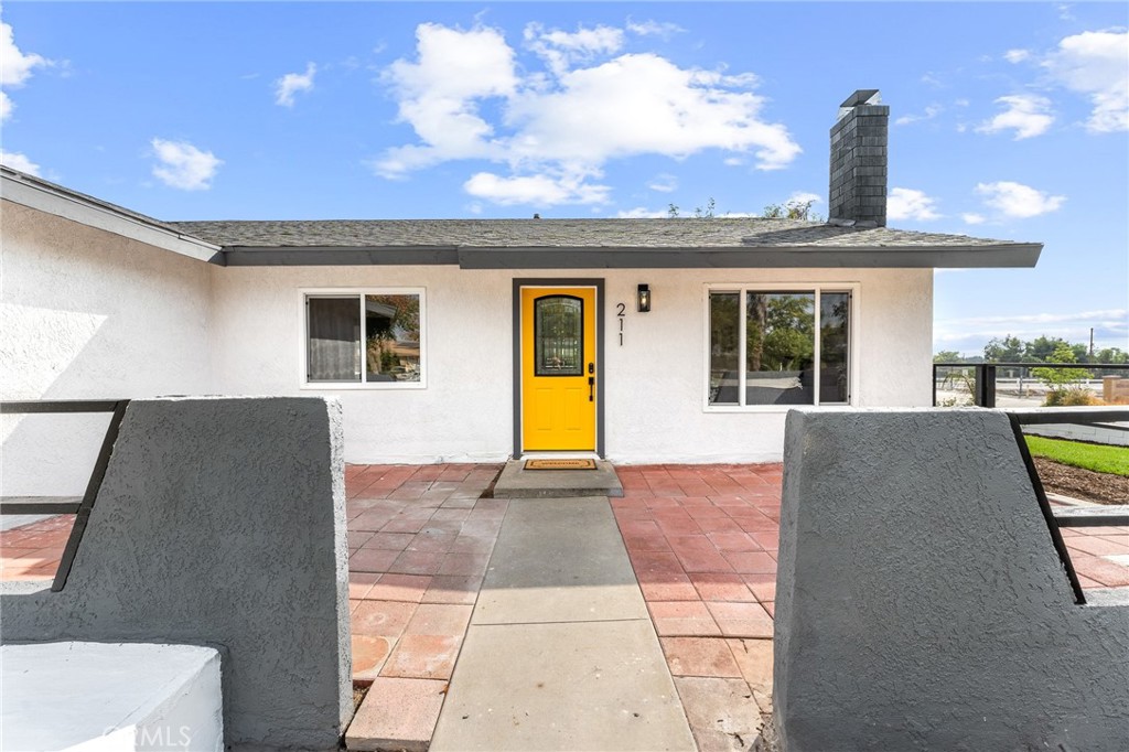 211 North Fillmore Avenue Rialto, CA 92376 - Photo 23 of 25