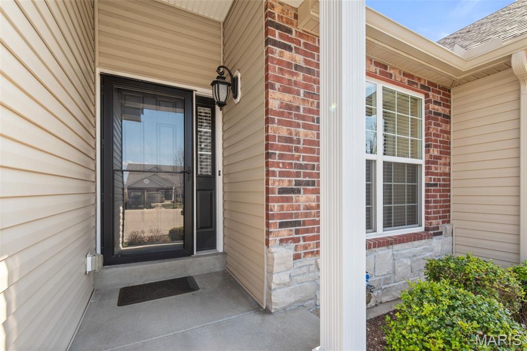 3072 Arbor Station Court Ballwin, MO 63021 - Photo 2 of 25