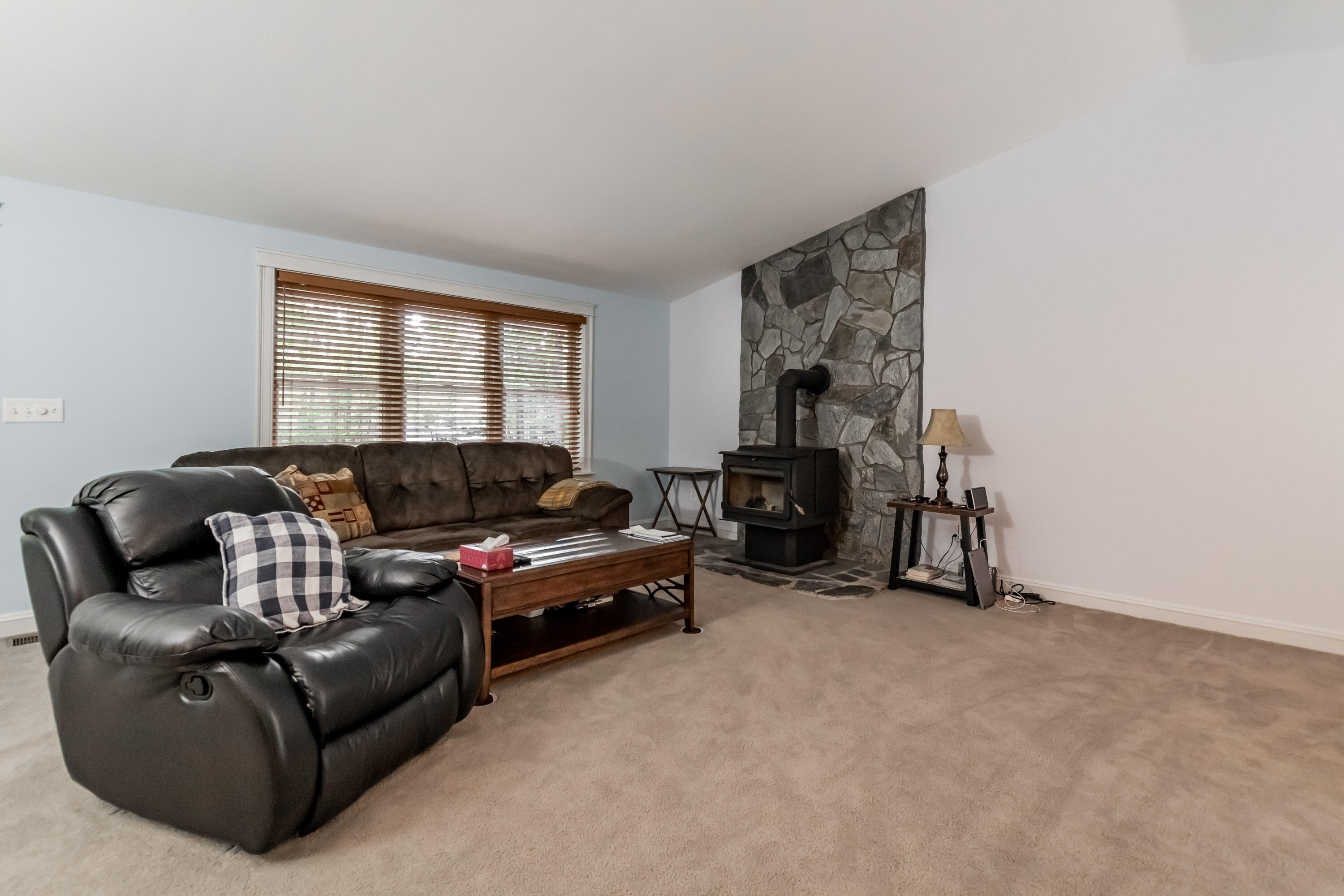 975 West Road Waterboro, ME 04087 - Photo 7 of 79 20221003ms-82028