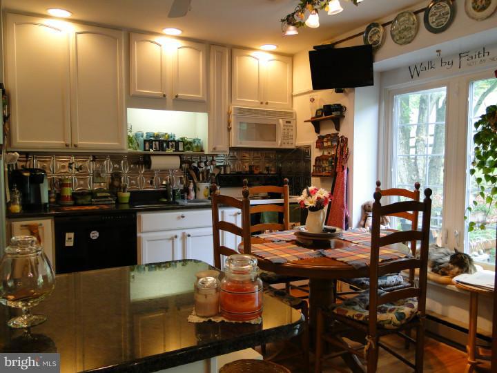 630 South Perkasie Road Perkasie, PA 18944 - Photo 5 of 22