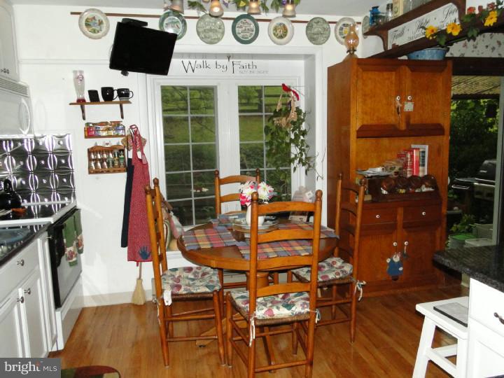630 South Perkasie Road Perkasie, PA 18944 - Photo 6 of 22