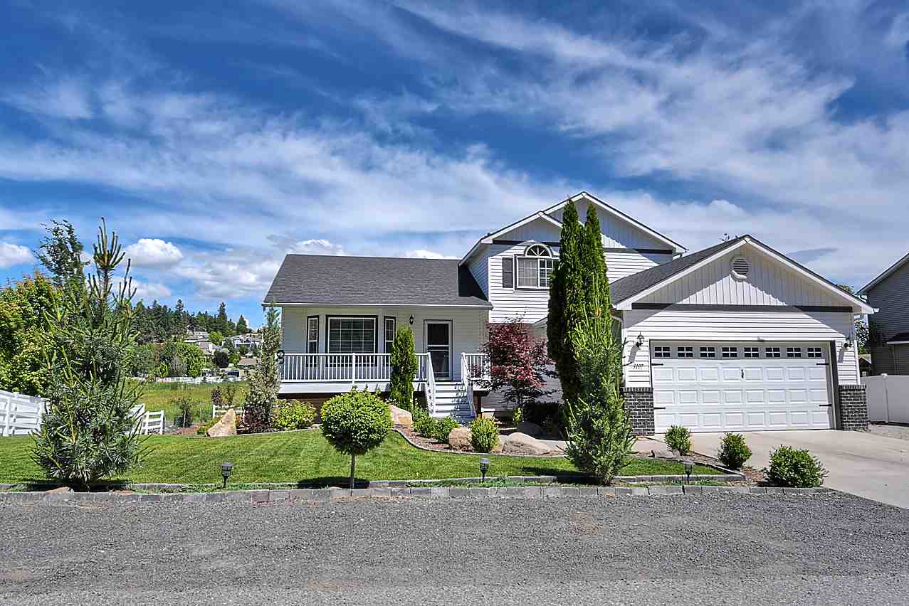 3107 South Chapman Road Spokane Valley, WA 99016 - Photo 1 of 20