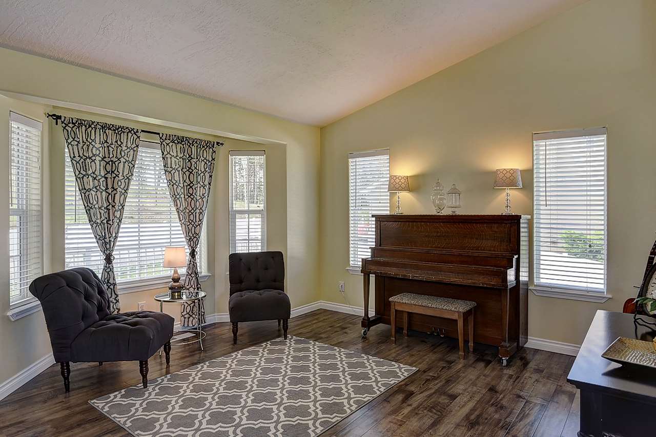 3107 South Chapman Road Spokane Valley, WA 99016 - Photo 3 of 20