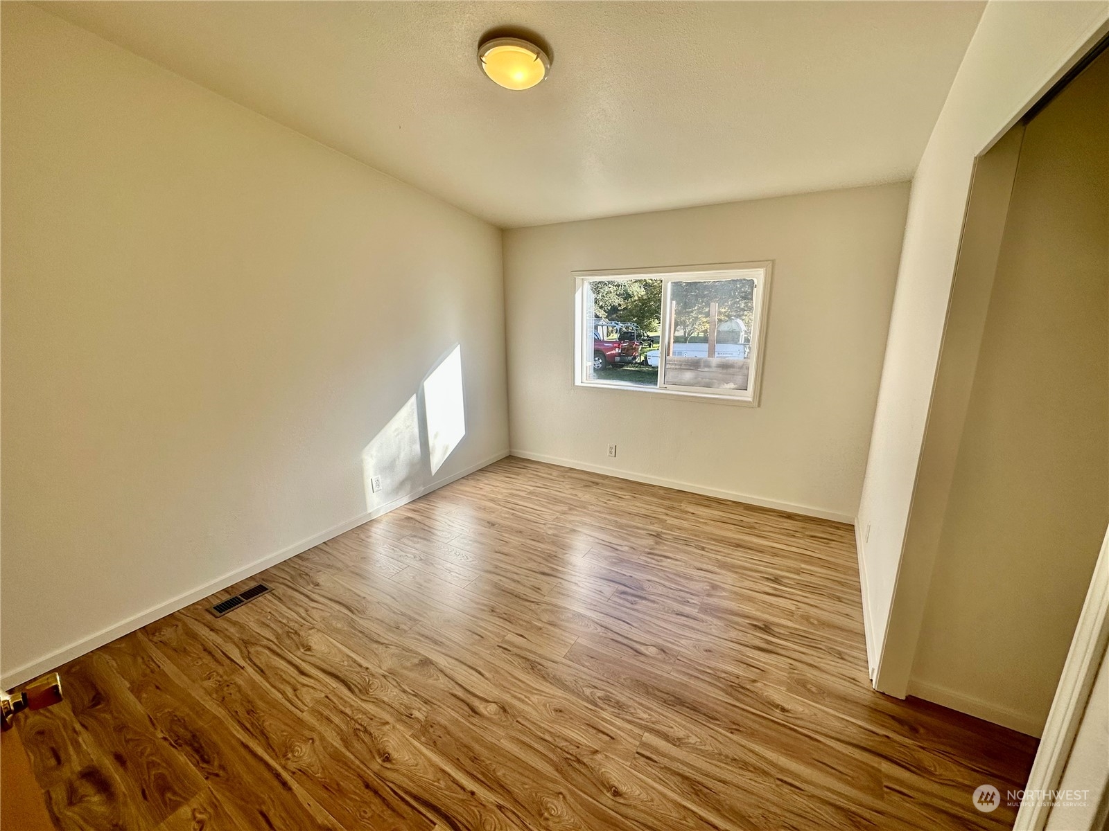 13115 Sandridge Road Long Beach, WA 98631 - Photo 14 of 38 Gallery Image 14