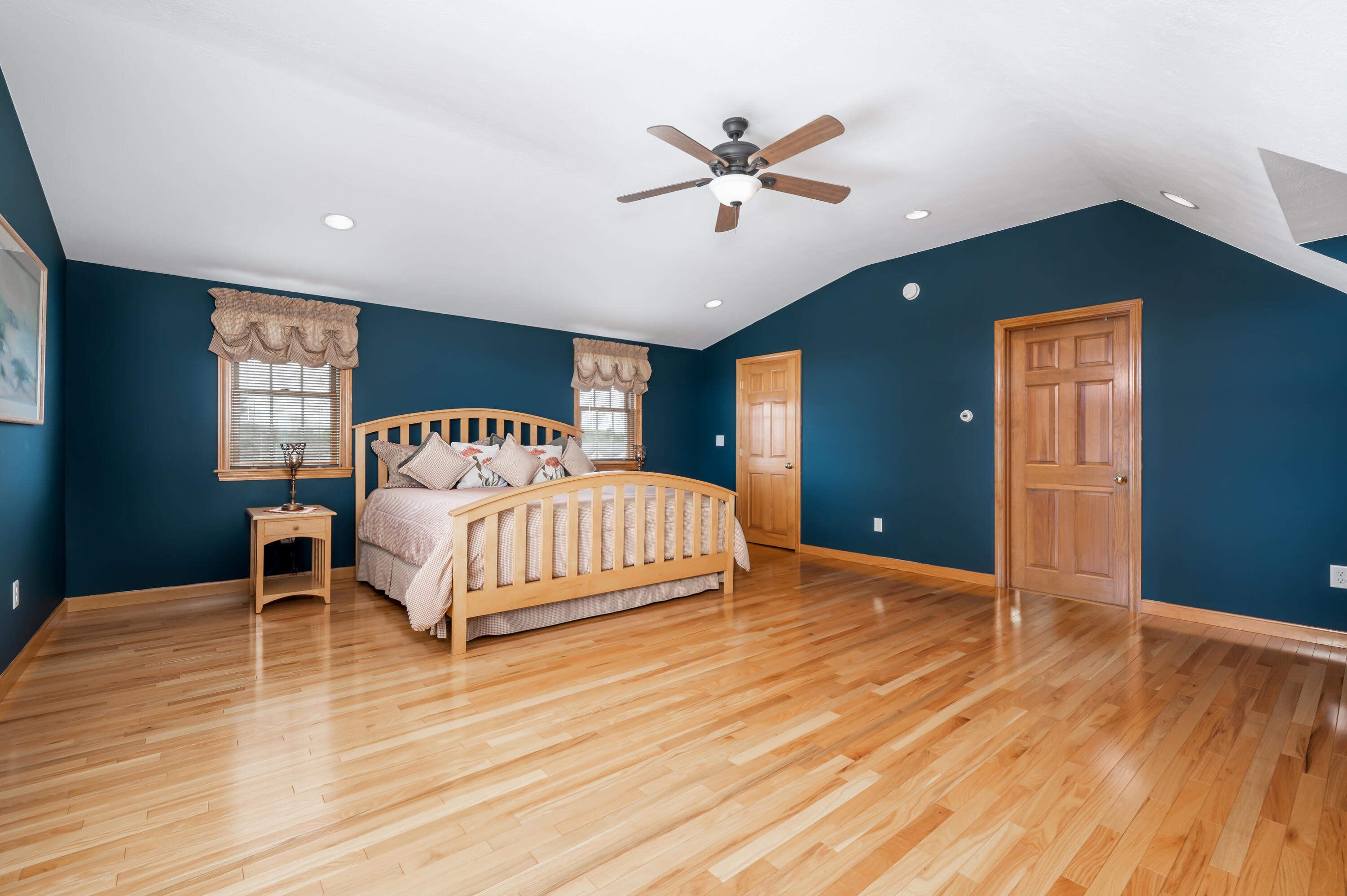 69 Smith Road Biddeford, ME 04005 - Photo 21 of 39 Bedroom 1 Primary-2