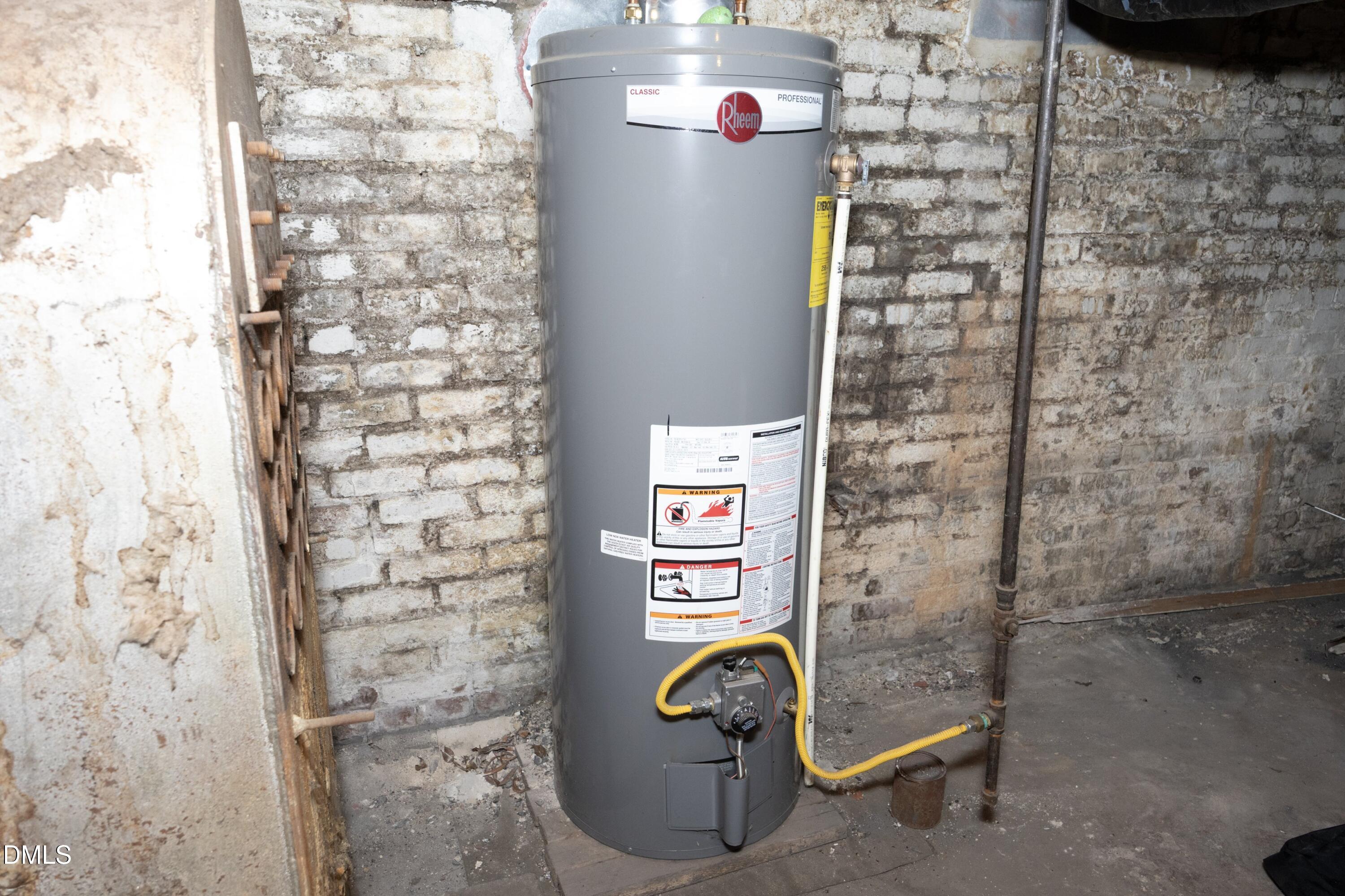 206 Ashe Avenue Raleigh, NC 27605 - Photo 36 of 37