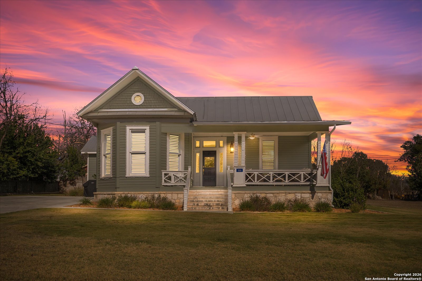 1006 High Street Comfort, TX 78013 - Photo 1 of 50 a front view of a house with a yard