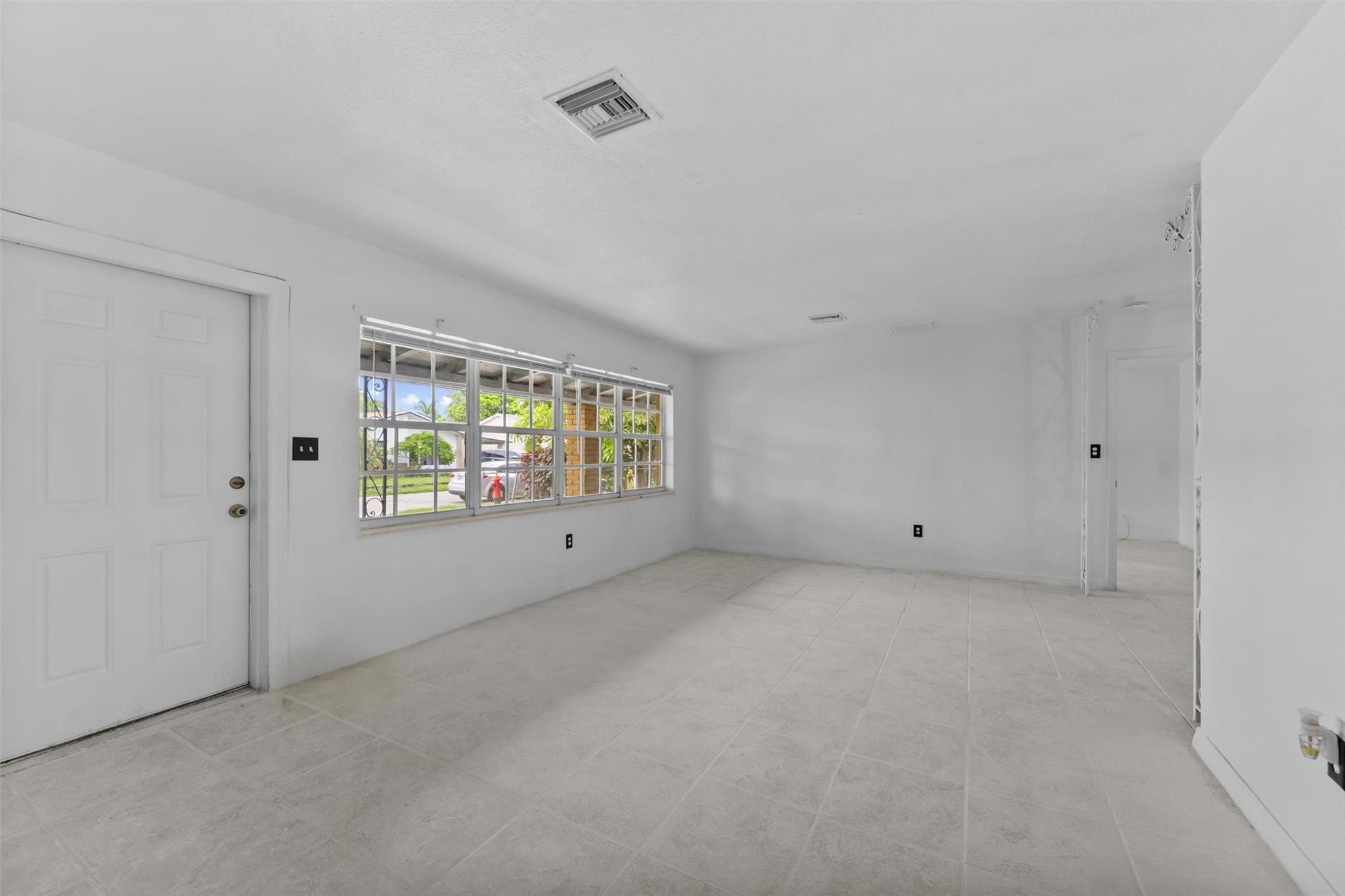 112 West 35th Street Riviera Beach, FL 33404 - Photo 8 of 24 Photo 8