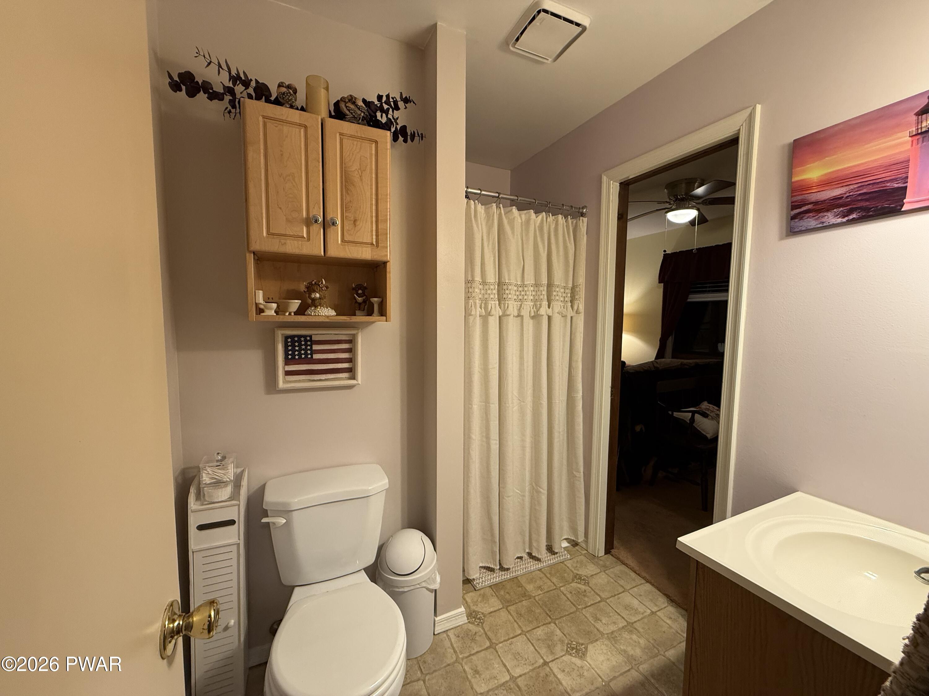 222 Bindale Road Tamiment, PA 18371 - Photo 25 of 33
