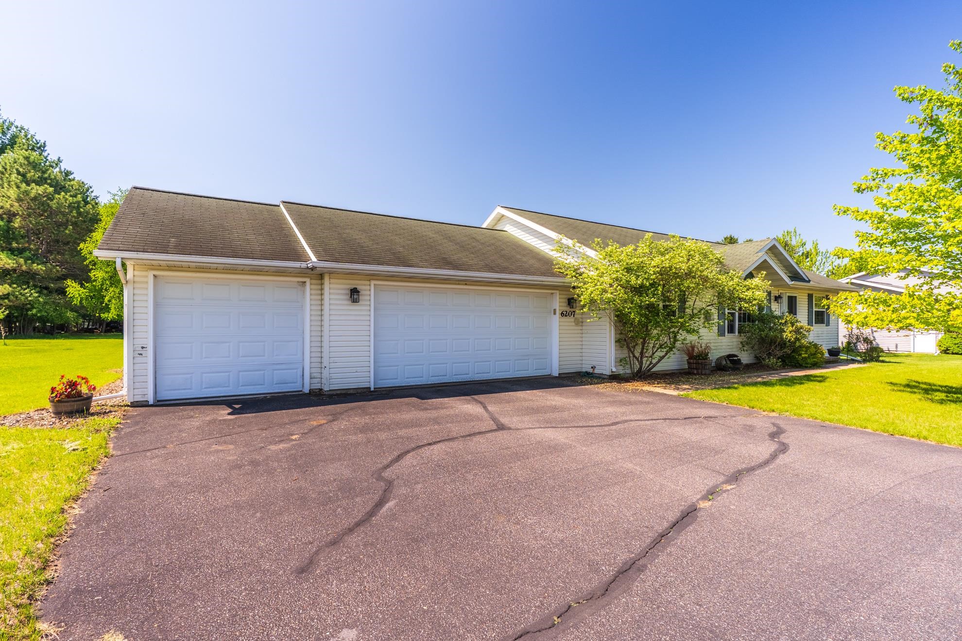 6207 Isaiah Street Schofield, WI 54476 - Photo 1 of 41