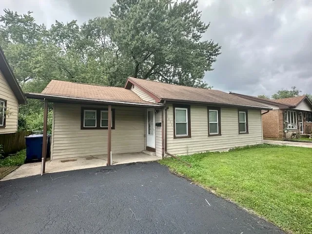 $2,495 | 11232 South Normandy Avenue, Worth, IL 60482