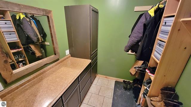 8573 30 1/2 Road Cadillac, MI 49601 - Photo 34 of 64 1896904-33