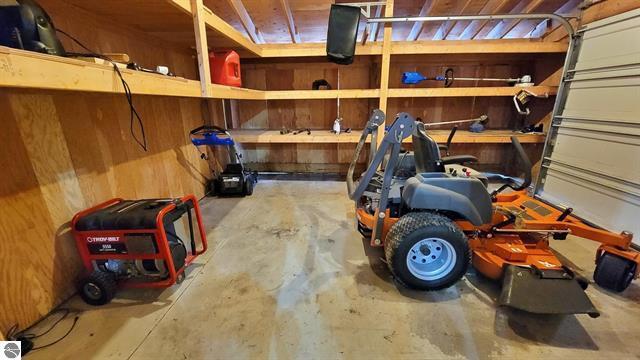 8573 30 1/2 Road Cadillac, MI 49601 - Photo 44 of 64 1896904-43