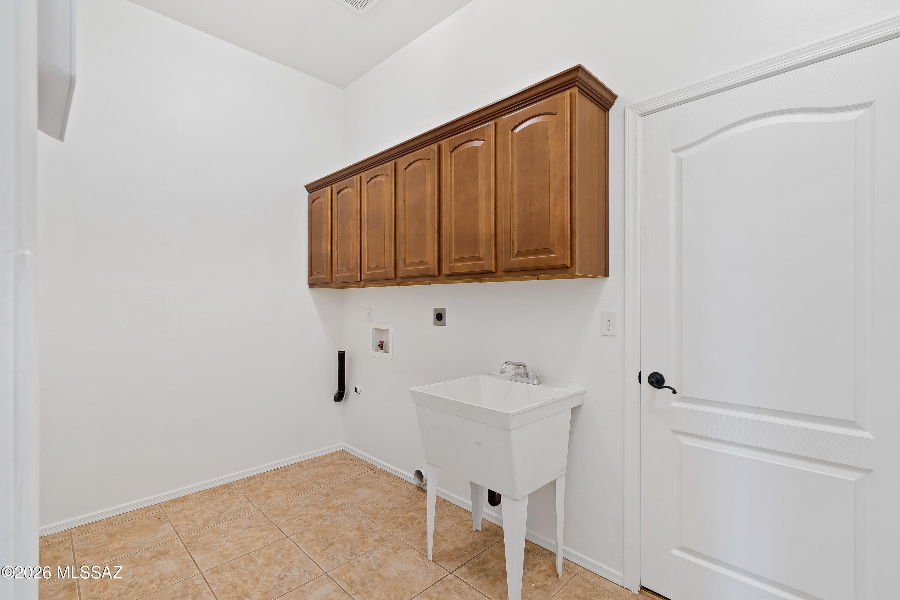 880 Calle Zapotec Rio Rico, AZ 85648 - Photo 10 of 48