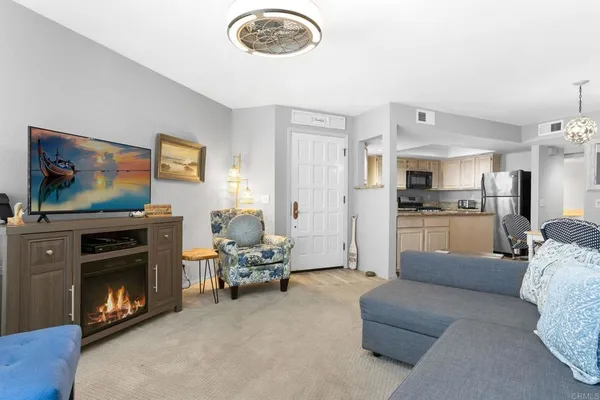 $5,000 | 621 North Pacific Street, Unit 204, Oceanside, CA 92054