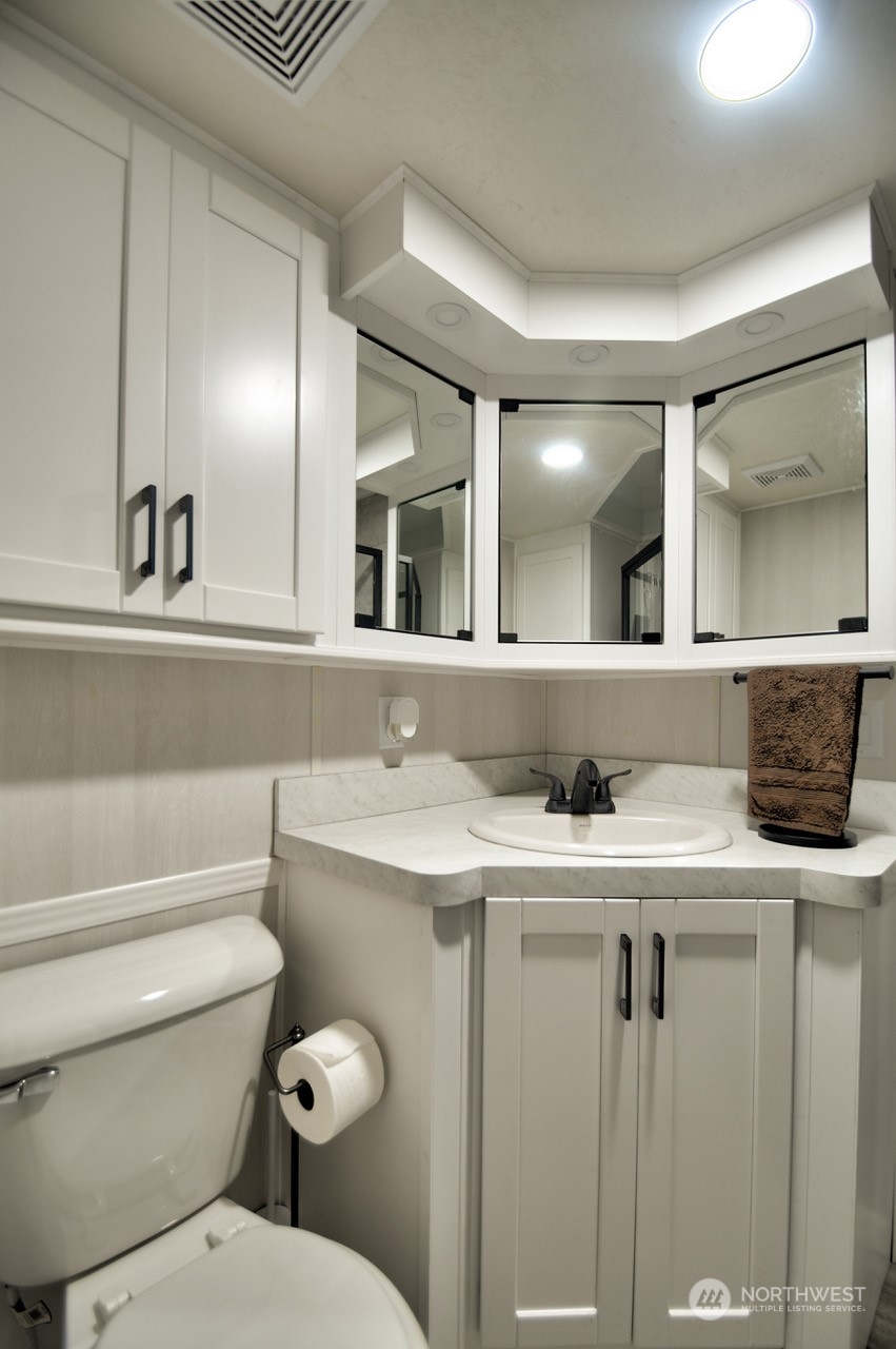 1546 Reservation Road Southeast, Unit 260 Olympia, WA 98513 - Photo 12 of 35 Gallery Image 12