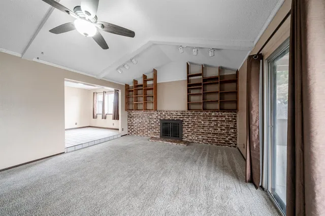 $495,000 | 1721 Beverly Avenue, Clovis, CA 93611