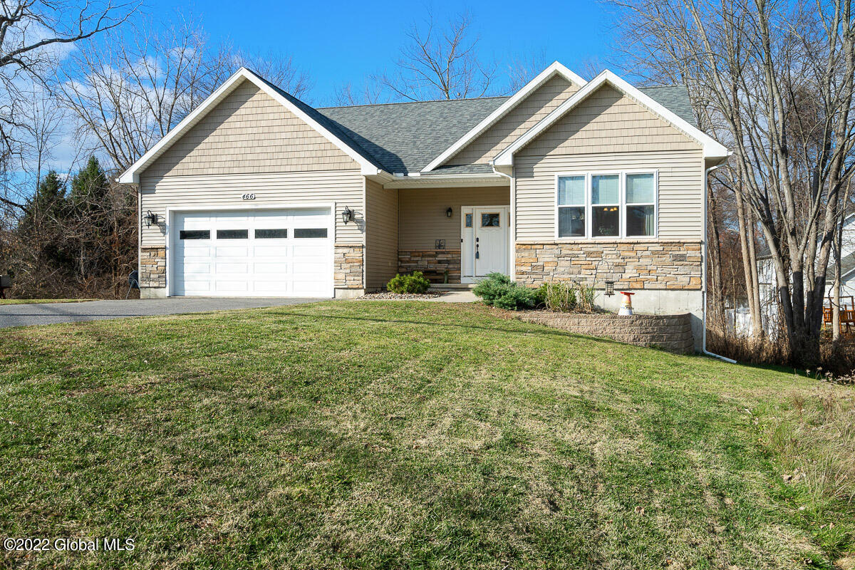 466 Russell Road Albany, NY 12203 - Photo 1 of 45 466 Russell Road Albany NY 011 MLS