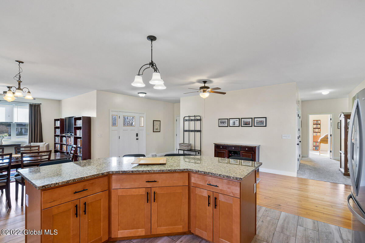 466 Russell Road Albany, NY 12203 - Photo 11 of 45 466 Russell Road Albany NY 029 MLS