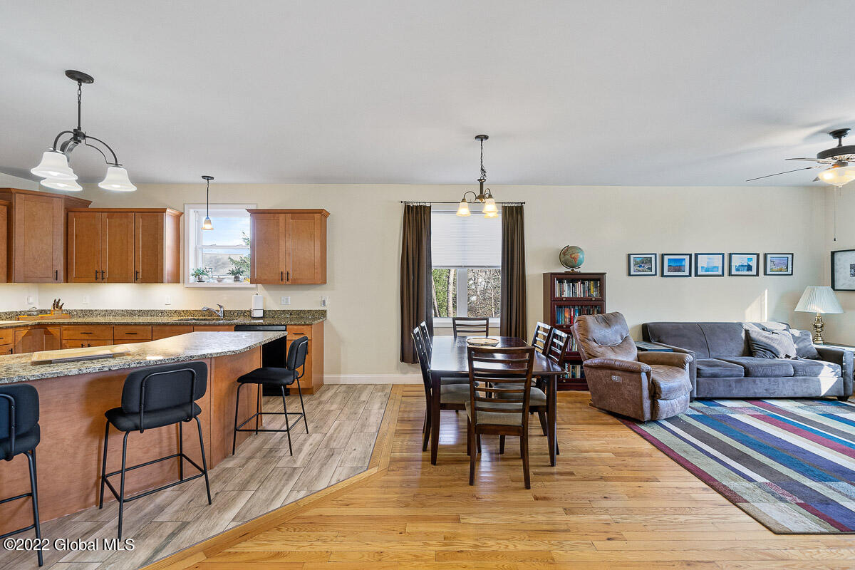 466 Russell Road Albany, NY 12203 - Photo 16 of 45 466 Russell Road Albany NY 023 MLS