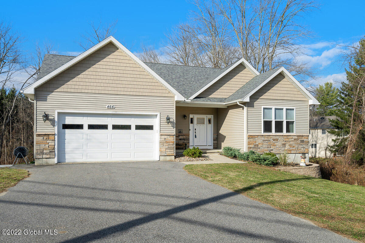 466 Russell Road Albany, NY 12203 - Photo 3 of 45 466 Russell Road Albany NY 014 MLS