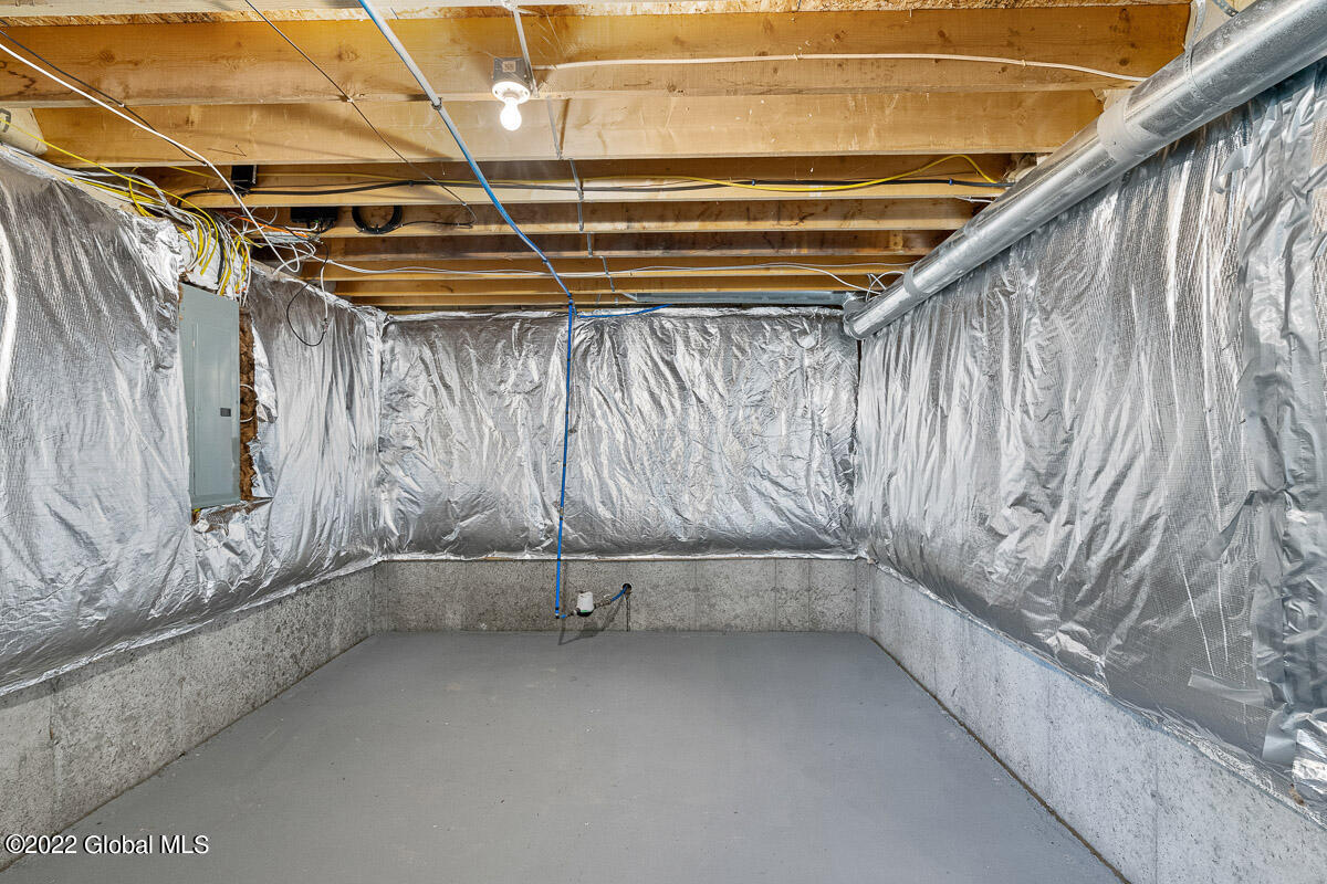 466 Russell Road Albany, NY 12203 - Photo 44 of 45 466 Russell Road Albany NY 052 MLS