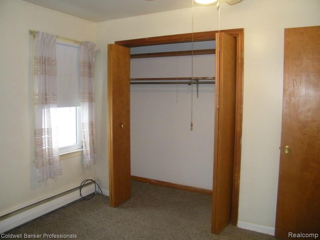 6895 Jefferson Road North Branch, MI 48461 - Photo 22 of 29 100_6312.jpg