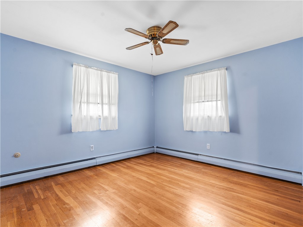 46 Ridgeway Drive Warren, RI 02885 - Photo 14 of 22 Main Bedroom